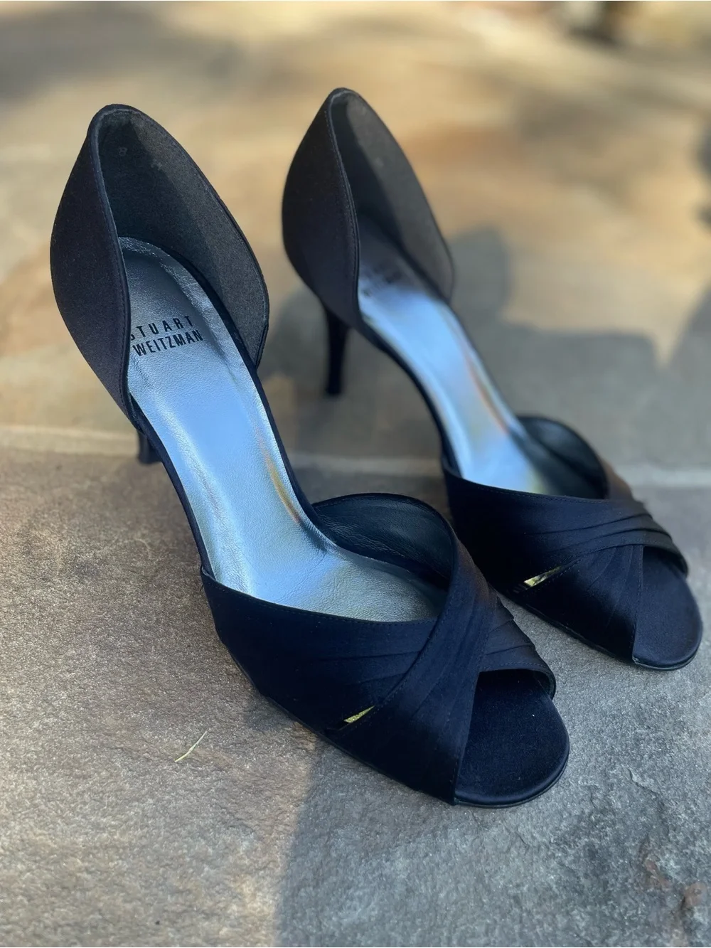 STUART WEITZMAN women's Shoes Satin Open Toes Black Pumps Size 8 M